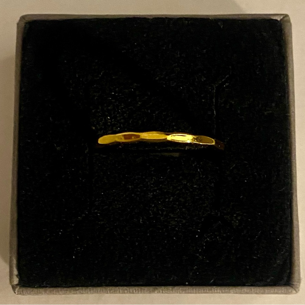 18k Gold Plated Hammered Edge Ring